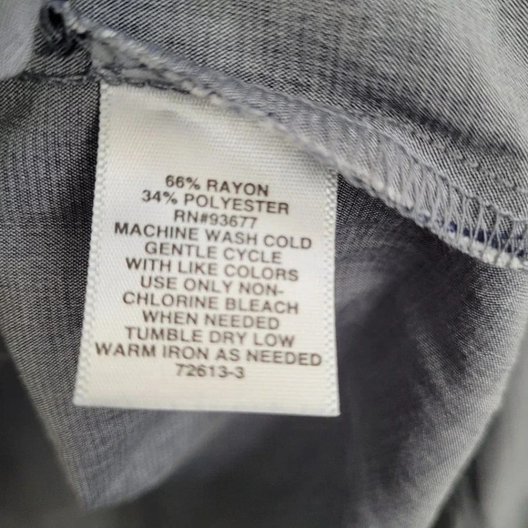 Liz Claiborne Women's Tunic Blouse Top Size L Gray Rayon Solid Long Sleeves - Picture 4 of 8